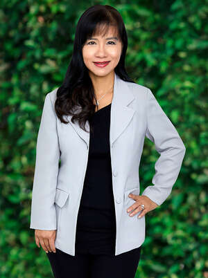 Jennie Tieu Standing